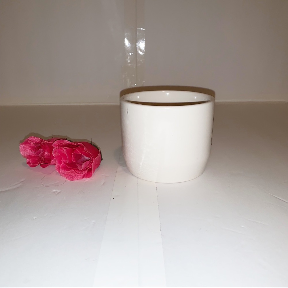 NWT Rae Dunn “LOVE” Mug - Picture 5 of 6
